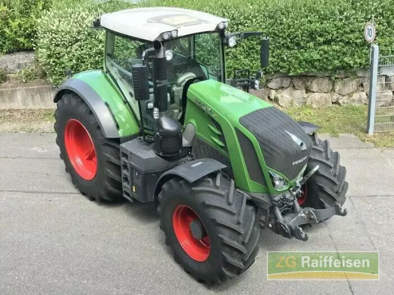E-FARM: Fendt 828 Vario - Tractor - id KCTUZAE - €149,000 - Year of construction: 2019 - Engine hours: 5,680,Engine power (HP): 280,Germany