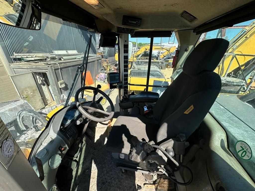 VOLVO l220 h Wheel loader €65,900
