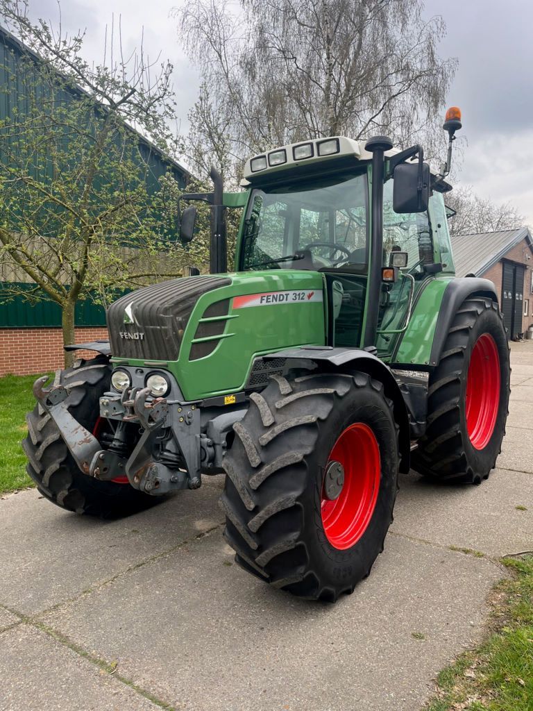 Fendt 312 Vario Traktor 45 000 €