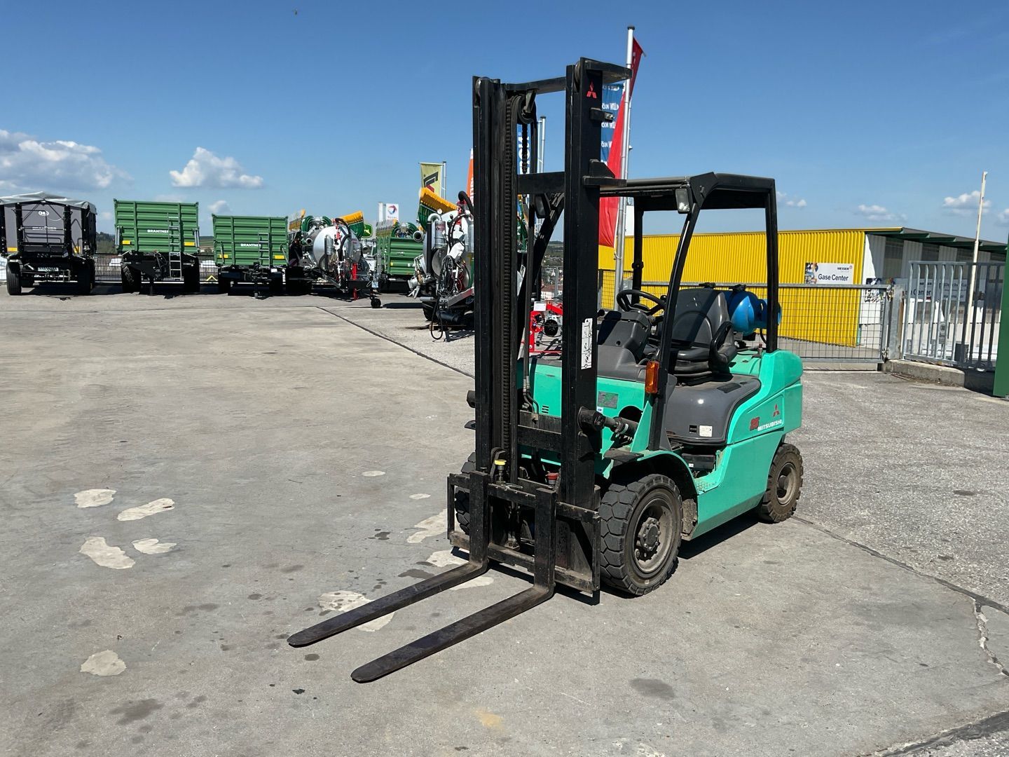E-FARM: MITSUBISHI FG25N Gasstapler - Carretilla elevadora - id SPWIILT - 9690 € - Año: 2010 - Horas: 10,Austria