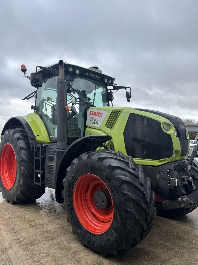 Claas Axion 800 Tractor €67,000