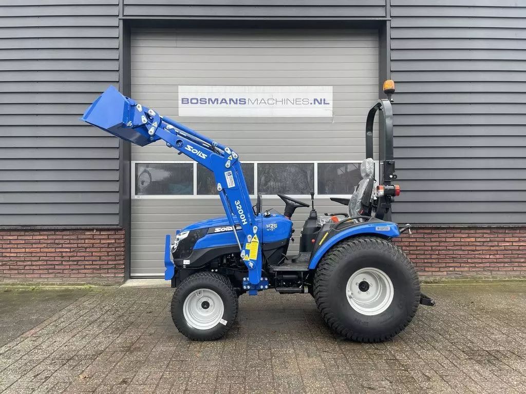 E-FARM: Solis 26 hst minitractor nieuw met frontlader &euro;245 lease - Traktor - id KRBRLTY - 16.290 € - Baujahr: 2025 - Niederlande