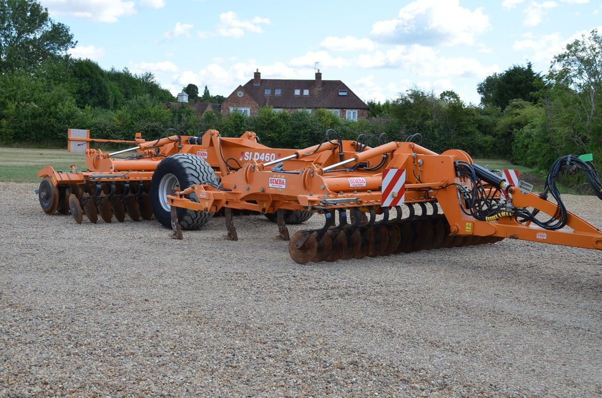 E-FARM: Simba great plains sld460 4.6m - Cultivator - id C2DCFNL - €40,349 - Year of construction: 2011 - United Kingdom