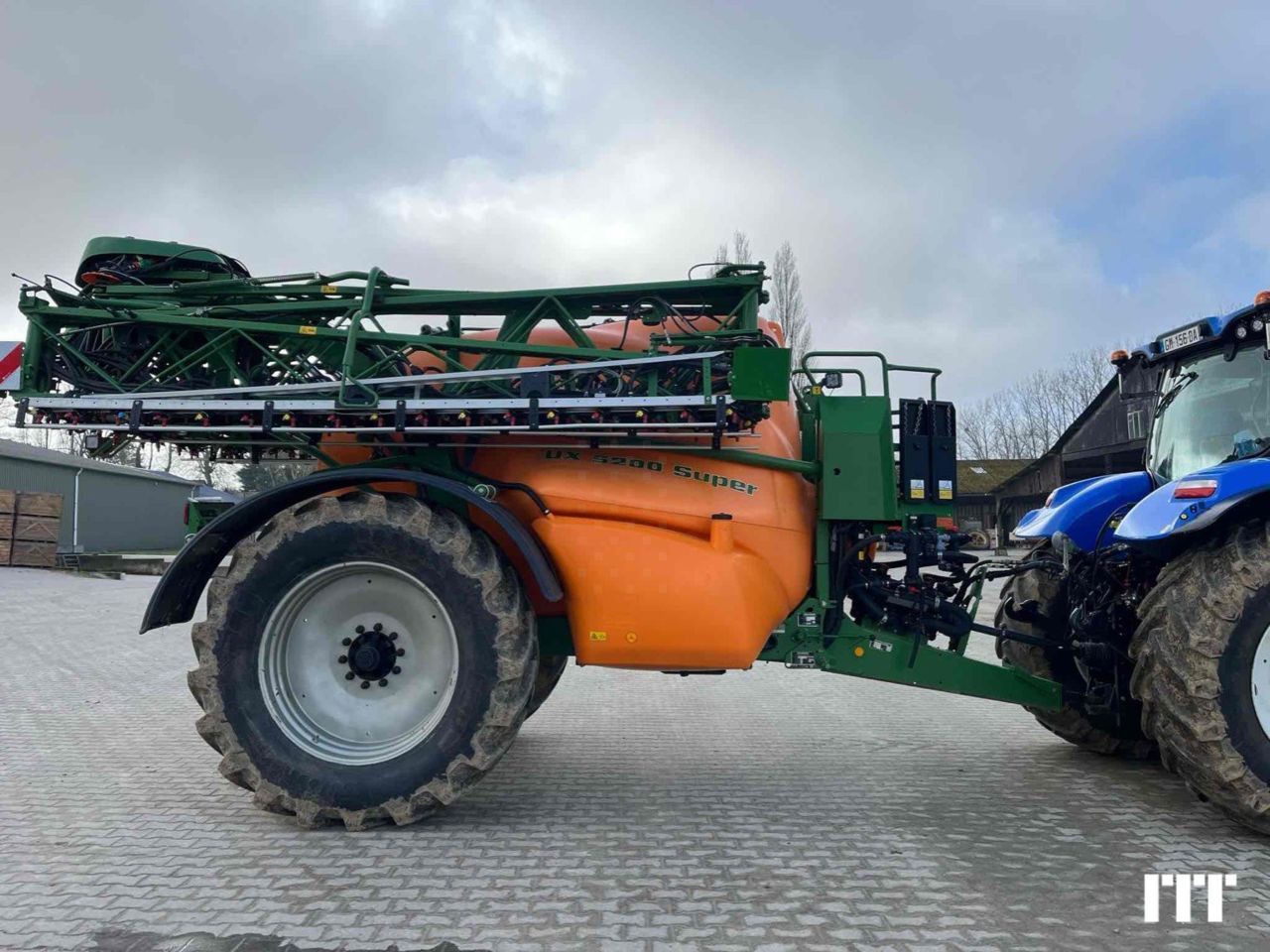 E-FARM: Amazone ux 5200 super - Purkštuvas - id BFUSXI4 - 52 000 € - Gamybos metai: 2020 - Prancūzija