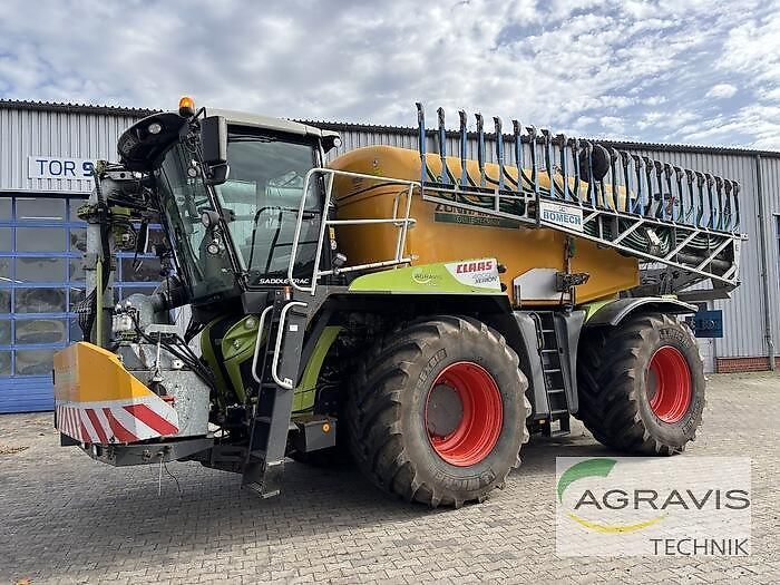 E-FARM: Claas Xerion 4000 SADDLE TRAC - Traktor - id WKB8MP6 - 199.900 € - Baujahr: 2017 - Abgelesene Motorstunden: 5.224,Motorleistung (PS): 435,Deutschland