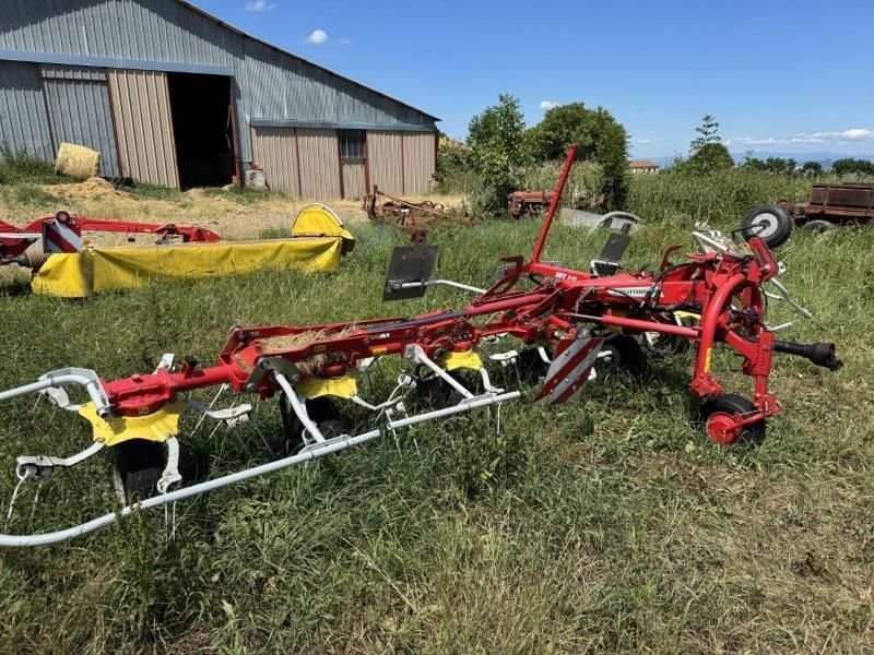 Pöttinger Hit 8.81 Tedder €8,800