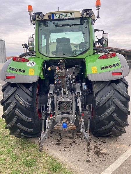 Fendt 724 Vario Tractor €104,500