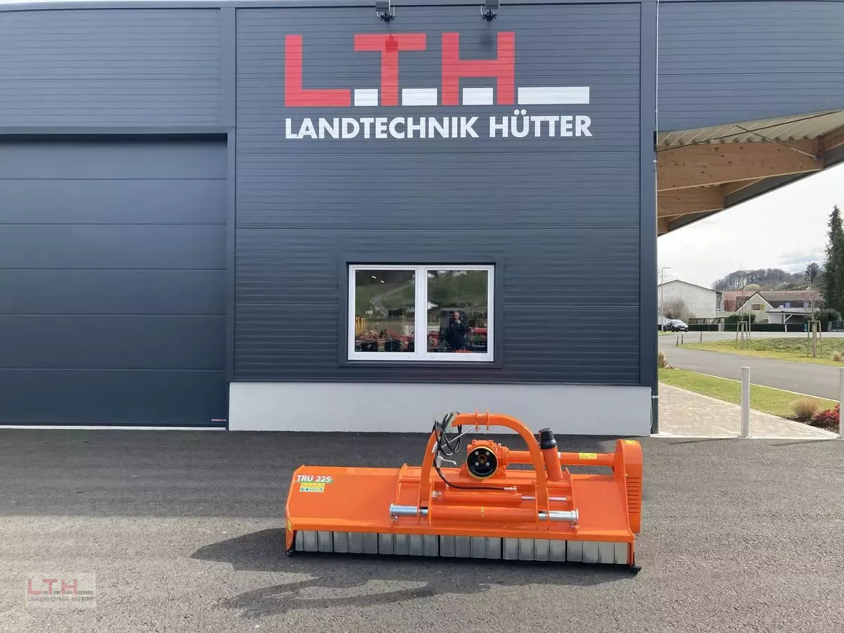 E-FARM: sonstige rinieri tru 225 - Testata trinciante - id V3I4GVE - 4.408 € - Anno di costruzione: 2023 - Austria