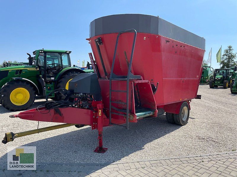 E-FARM: JF Stoll vm 14-2 - Futtermischwagen - id XRHEEMI - 14.500 € - Baujahr: 2011 - Deutschland