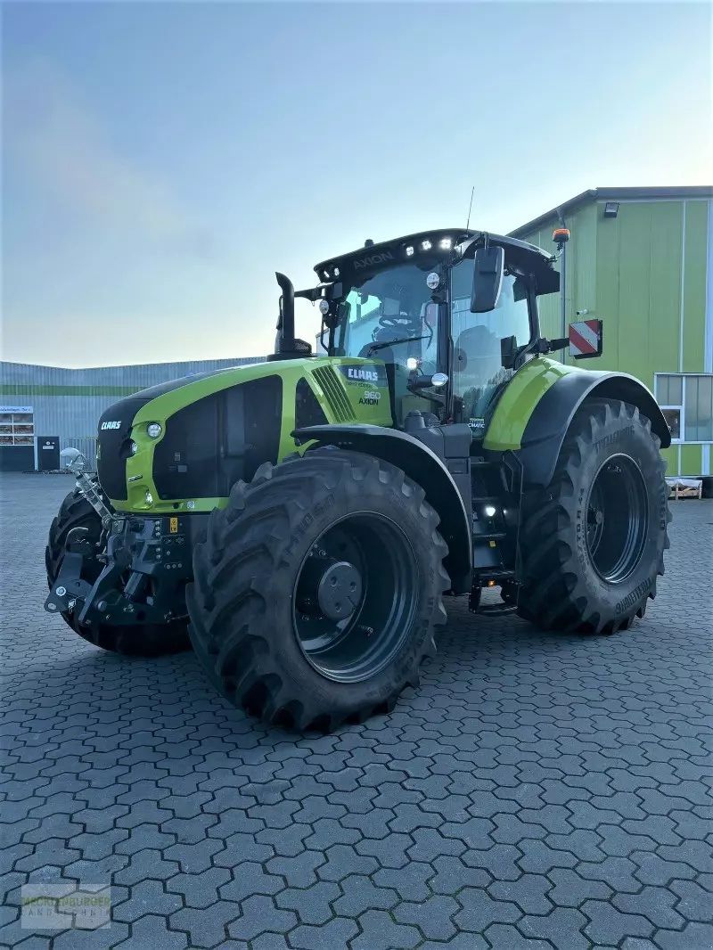 Claas Axion 960 CMATIC Traktor