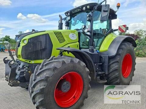 Claas Axion 870 CMATIC Tractor