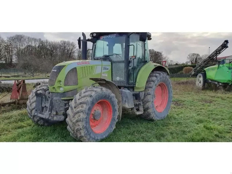 E-FARM: Claas Arion 610 - Tractor - id IAABAZD - Year of construction: 2011 - Engine hours: 3,300,Engine power (HP): 110,France