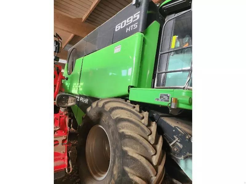 Deutz-Fahr 6095hts Kombajn zbożowy 65 000 €