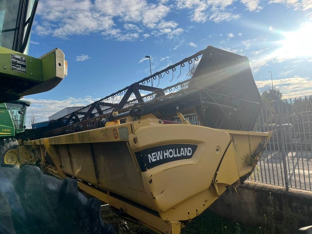 New Holland tipo 30 Header €7,200