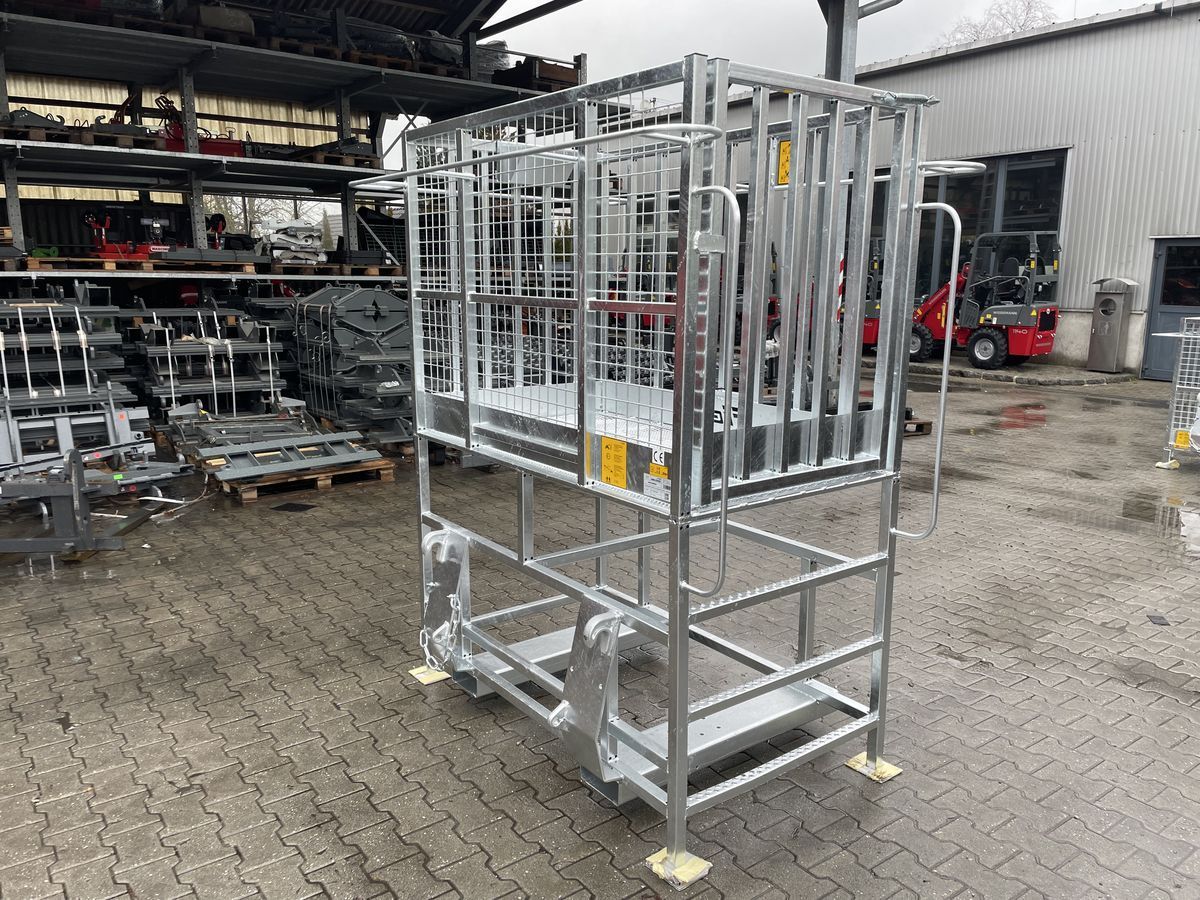 E-FARM: Fliegl arbeitskorb / arbeitsbühne mit erhöhung euro &pg - Attachment - id EXHJEJB - €1,884 - Austria