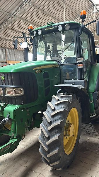 E-FARM: John Deere 6330 - Tractor - id BVP9NRR - 40.000 € - Año: 2010 - Horas: 6780,Potencia del motor: 105,Alemania