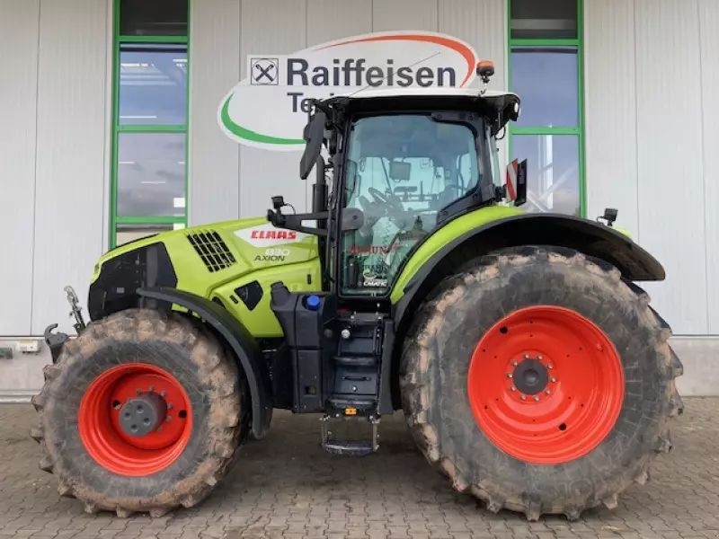 Claas Axion 830 Tractor €149,000