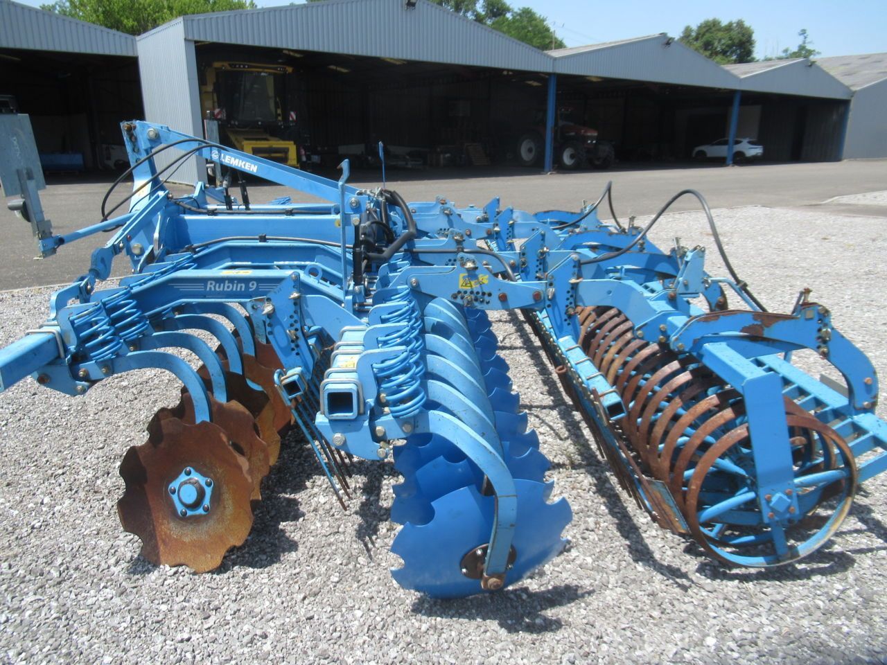 E-FARM: Lemken rubin 9/400 kua - Cultivateur - id WBYGQ1E - 18 900 € - Année: 2012 - France