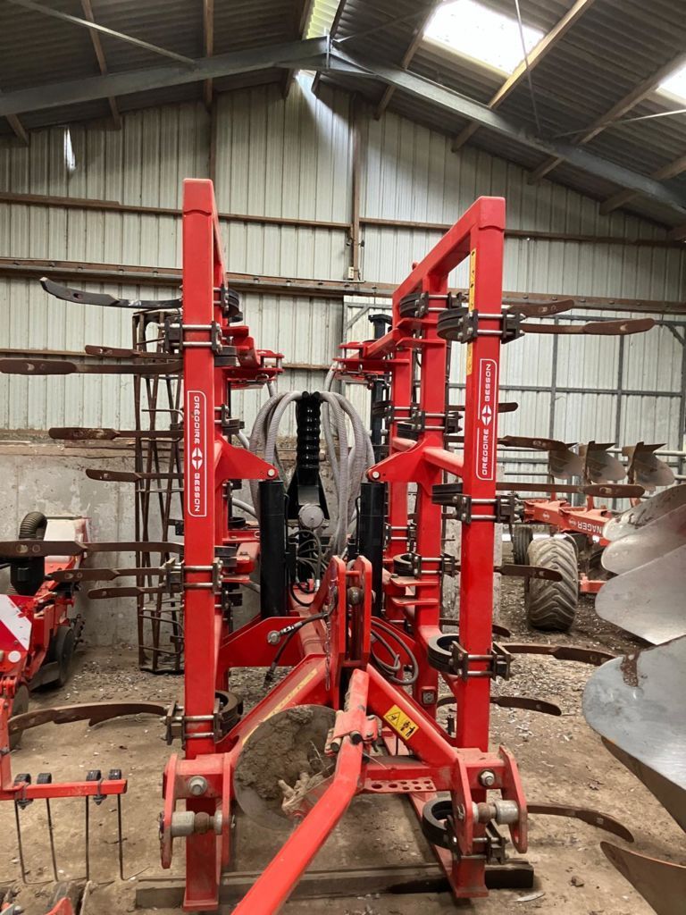 E-FARM: GREGOIRE BESSON déchaumeur 5m - Cultivateur - id GXCDI5A - 15 000 € - Année: 2021 - France