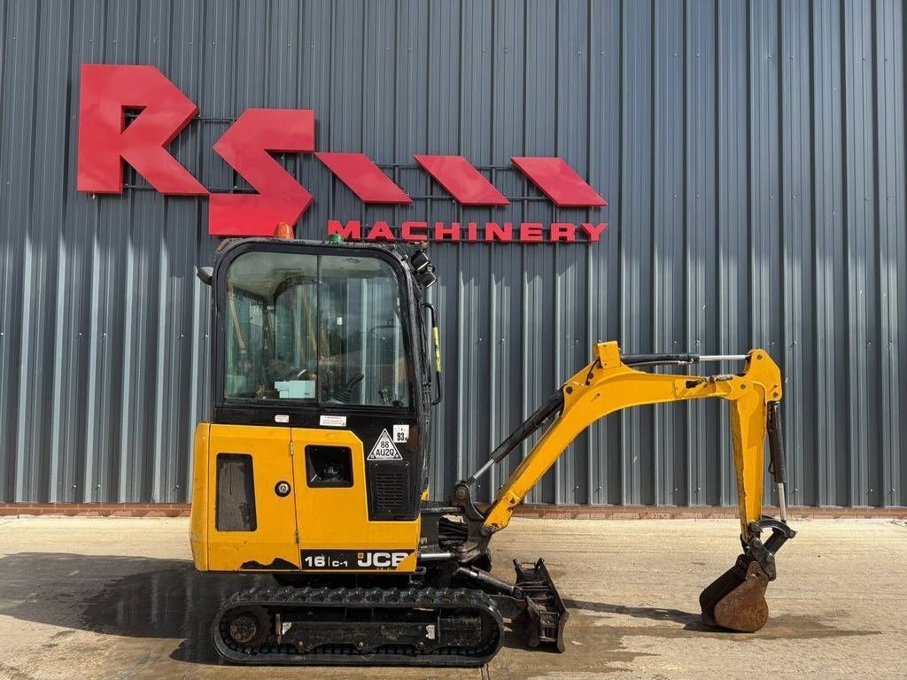 JCB 16 c-1 1.7t mini excavator / digger Mini kotrógép 12 849 EUR