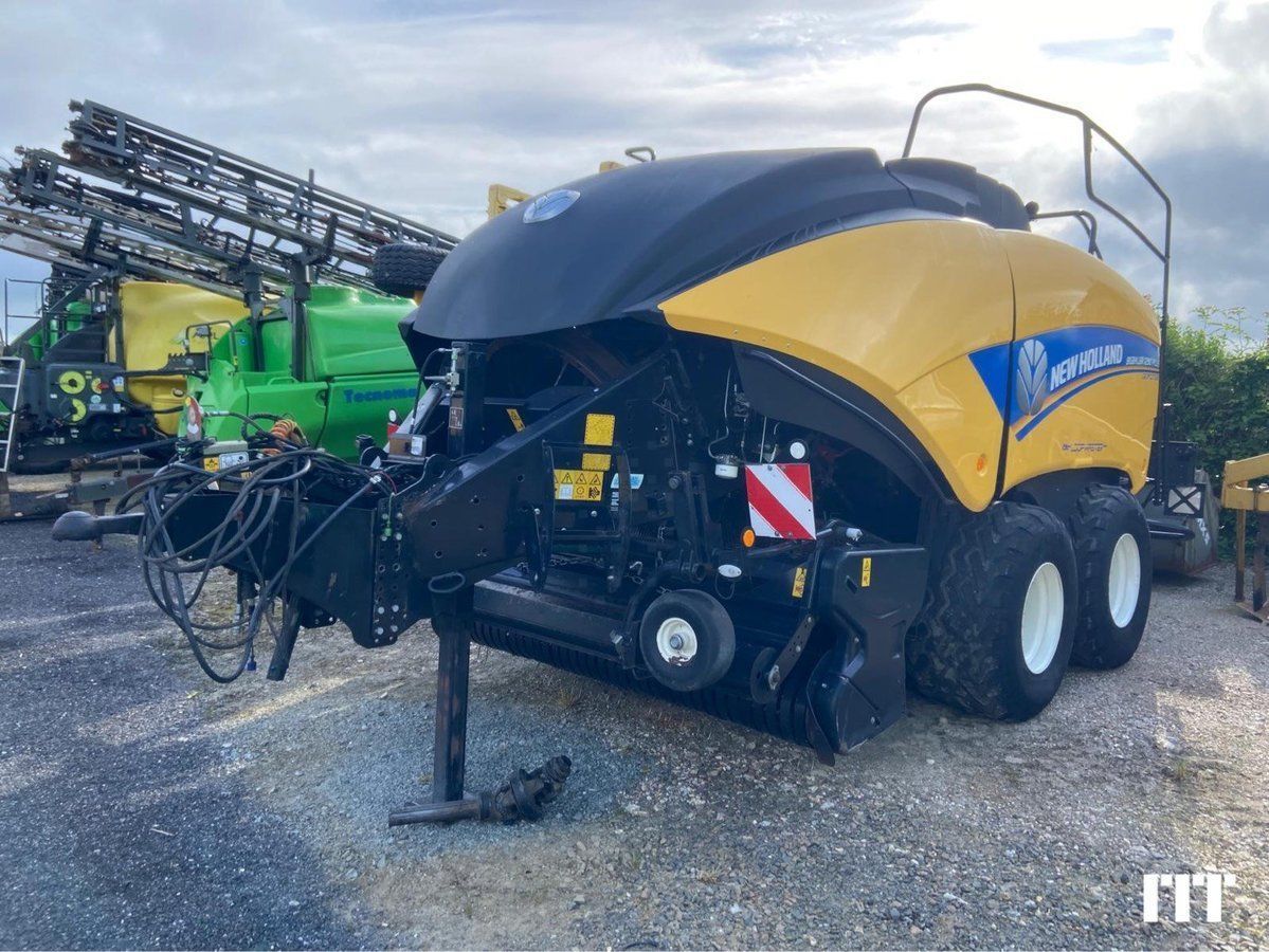 New Holland bb1290 Baler €82,000