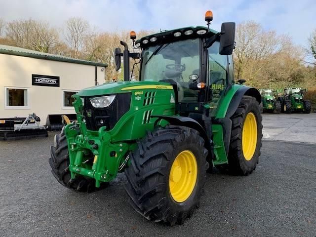 John Deere 6130 R Tractor €111,565