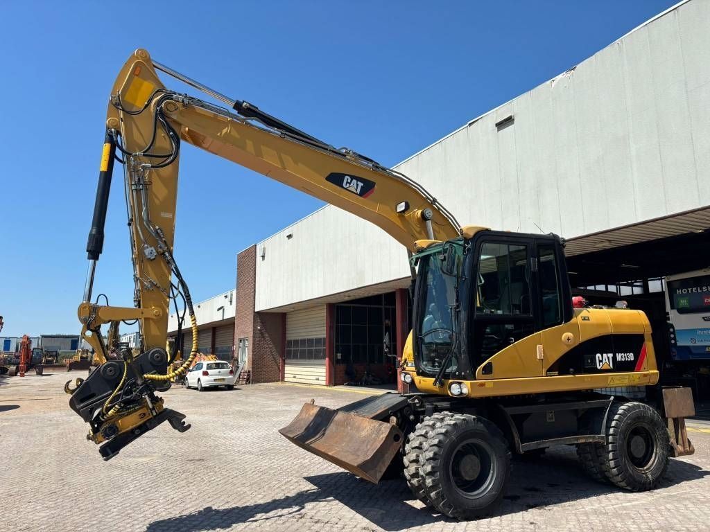 Caterpillar m 313 d Pelleteuse sur roue 39 500 €