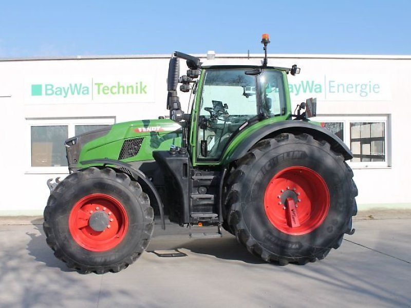 E-FARM: Fendt 728 Vario ProfiPlus - Traktor - id N5MWLZW - 245.000 € - Baujahr: 2024 - Abgelesene Motorstunden: 590,Motorleistung (PS): 303,Deutschland