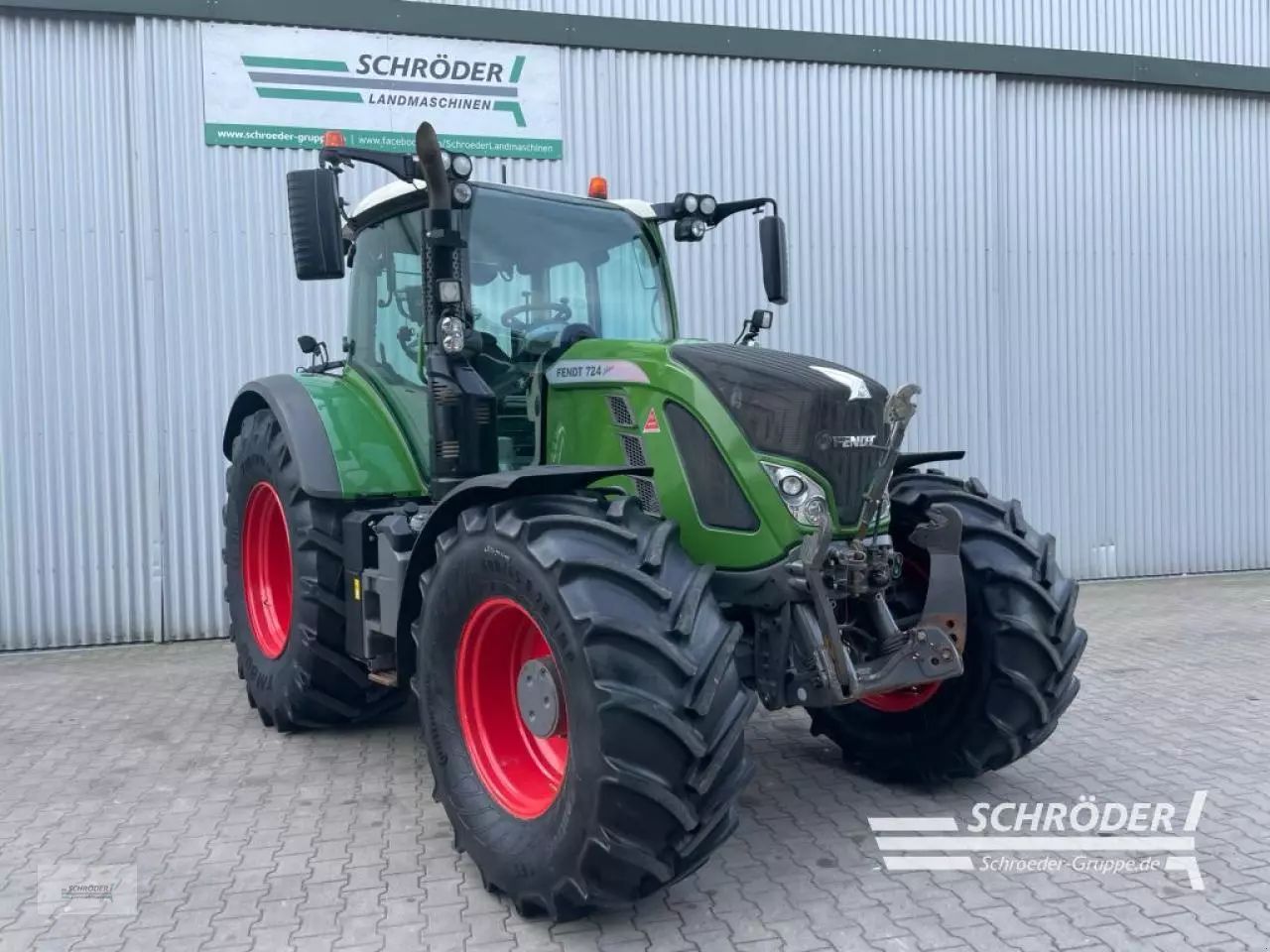 Fendt 724 Vario Profi Plus Τρακτέρ 102.885 €