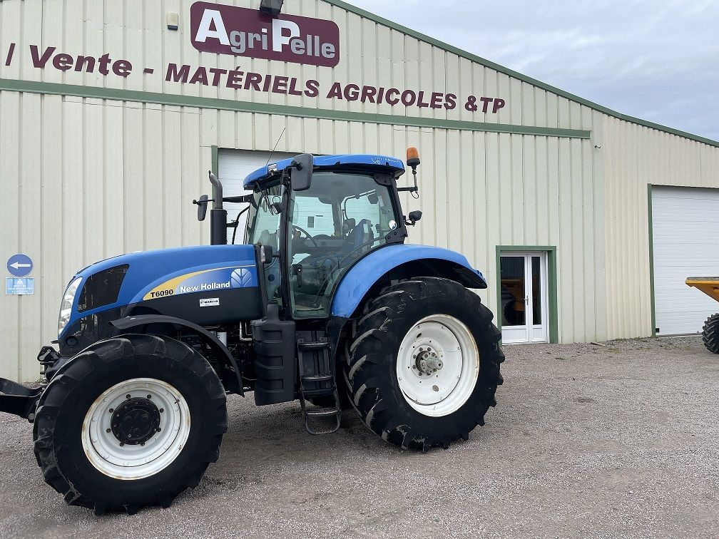 New Holland T 6090 tractor 41 000 €