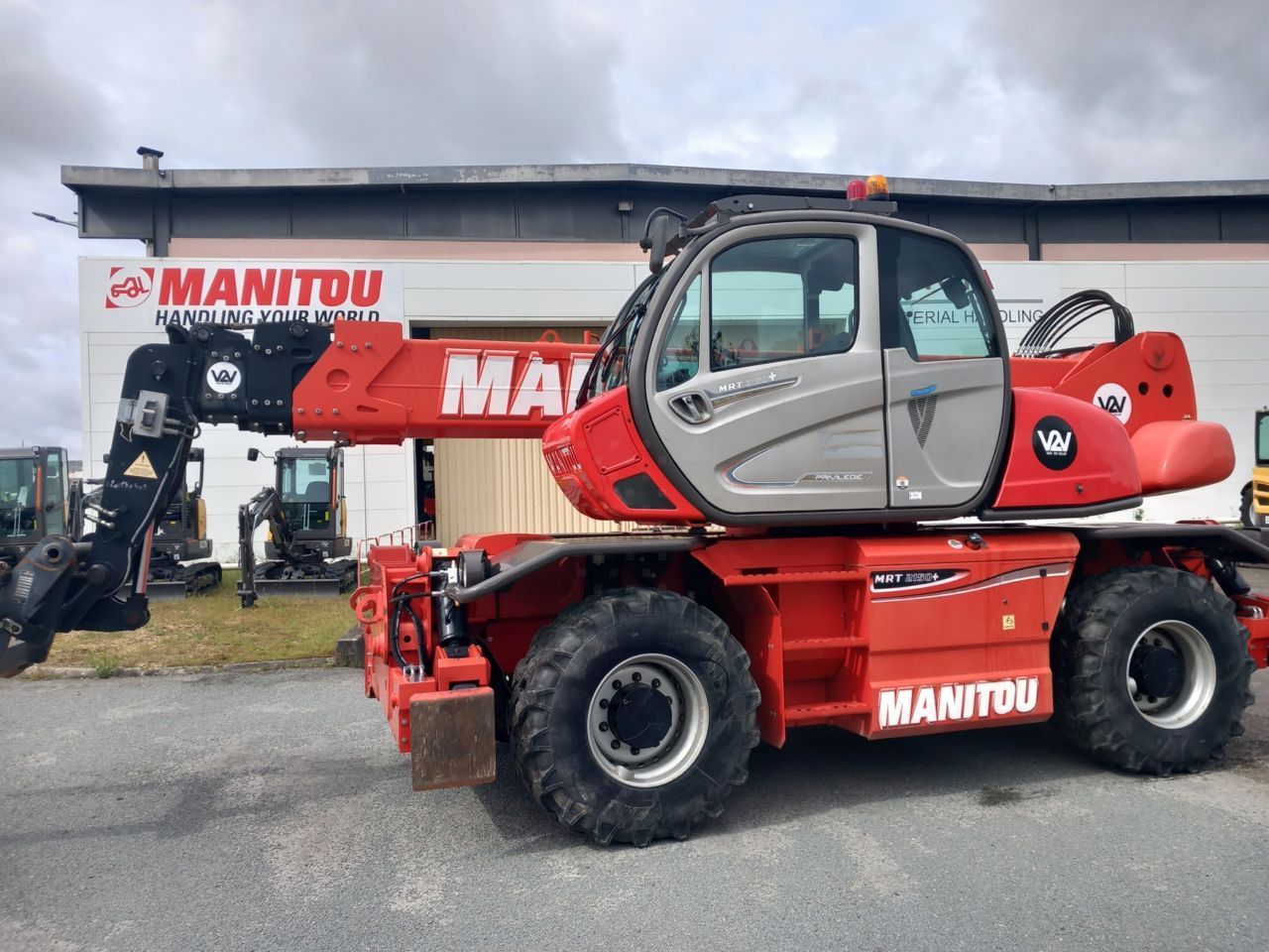 Manitou MRT 2150 Teleskoplader 120.000 €