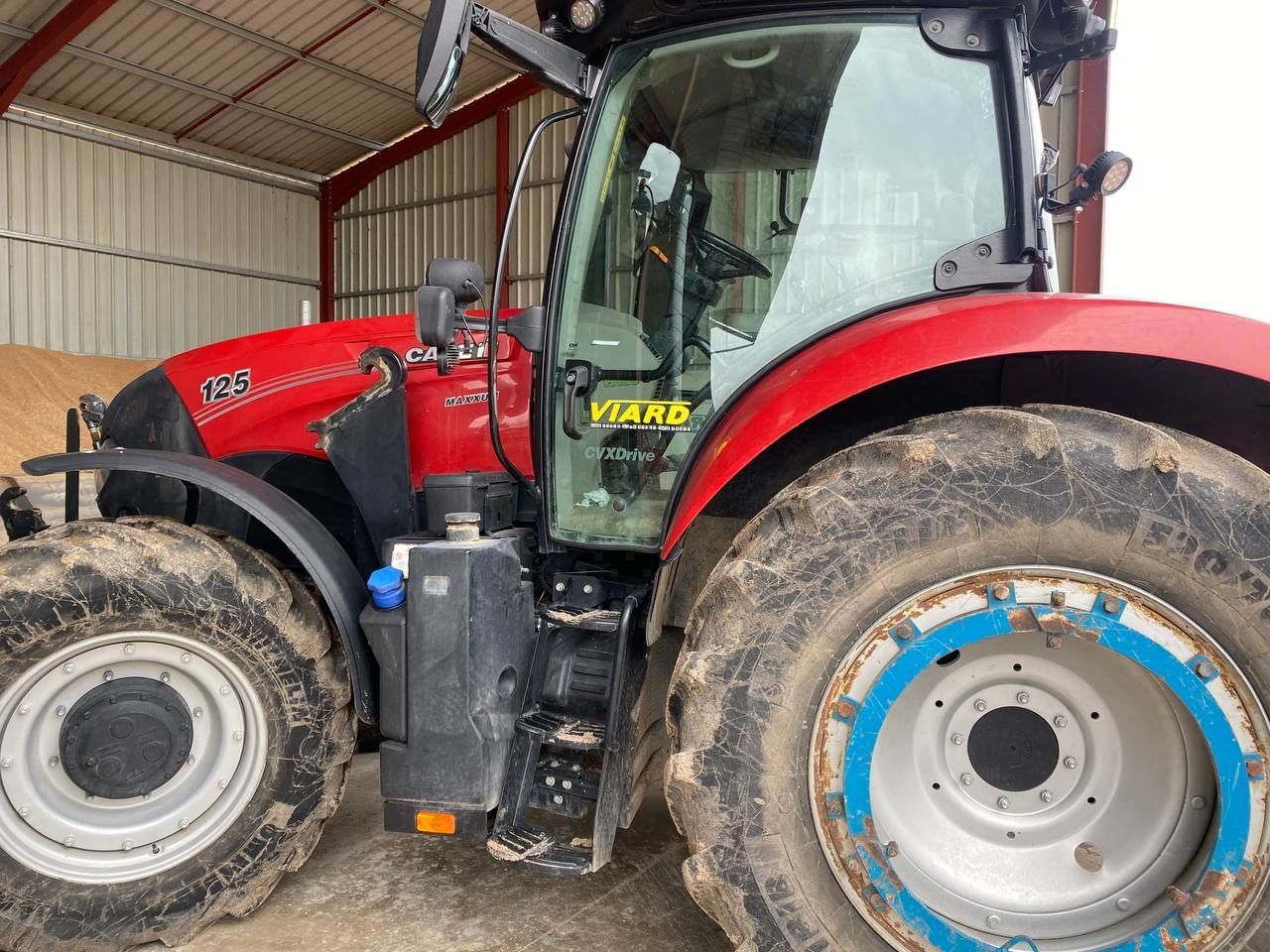 Case IH Maxxum 125 CVX Traktor 89.000 €