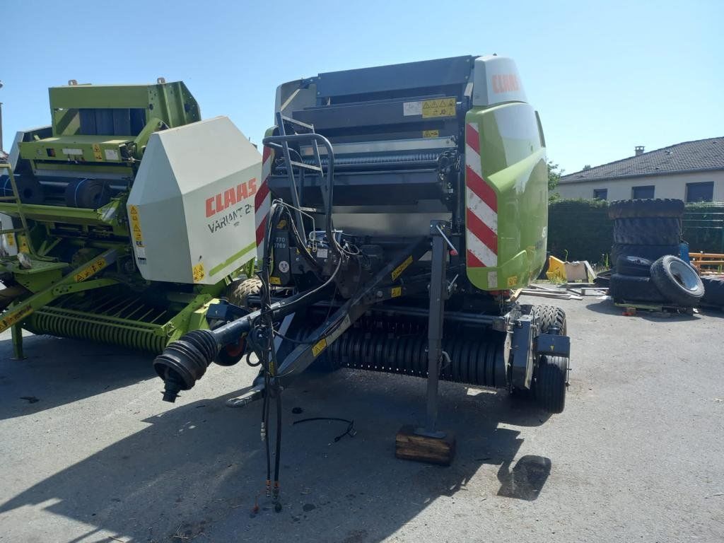 E-FARM: Claas Variant 450 - Ballenpresse - id RADBCUQ - 28.000 € - Baujahr: 2019 - Ballenanzahl: 5.150,Frankreich