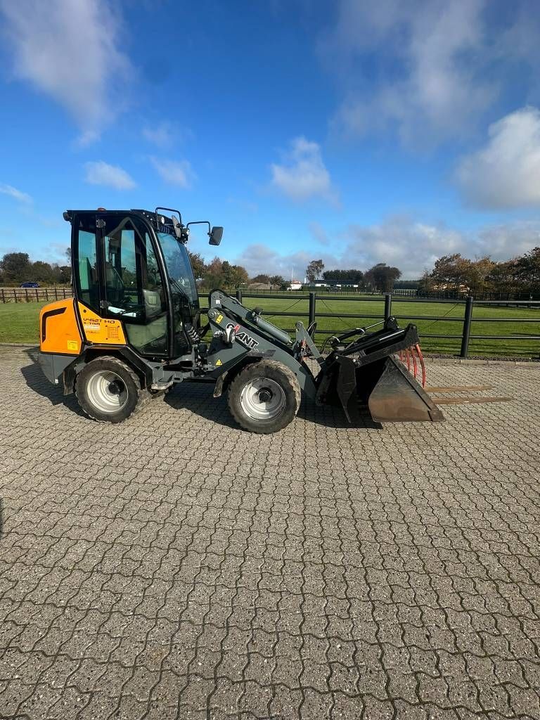 Giant v 452 t x-tra hd Miniładowarka 36 810 €