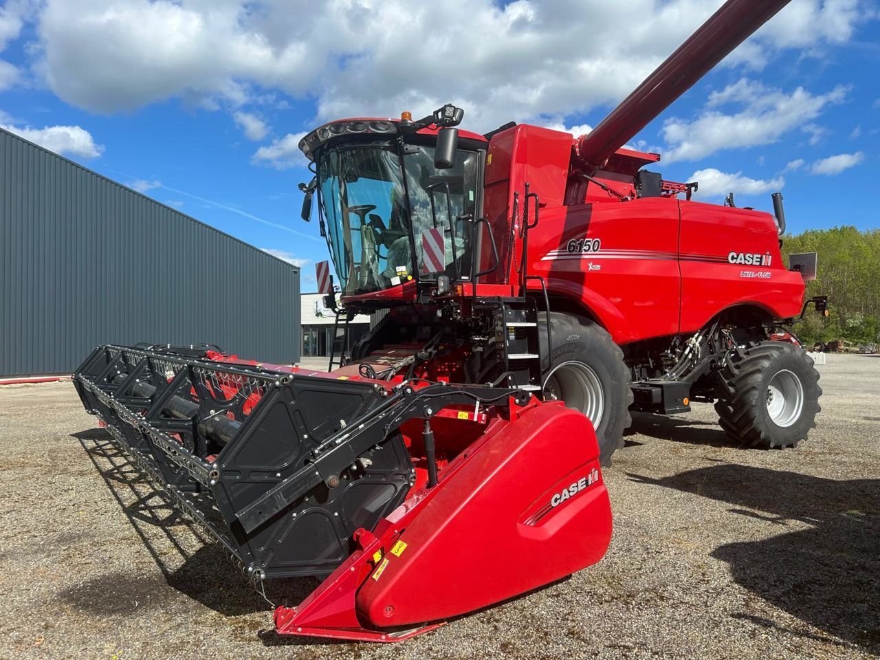 Case IH Axial-Flow 6150 Combine harvester €259,000