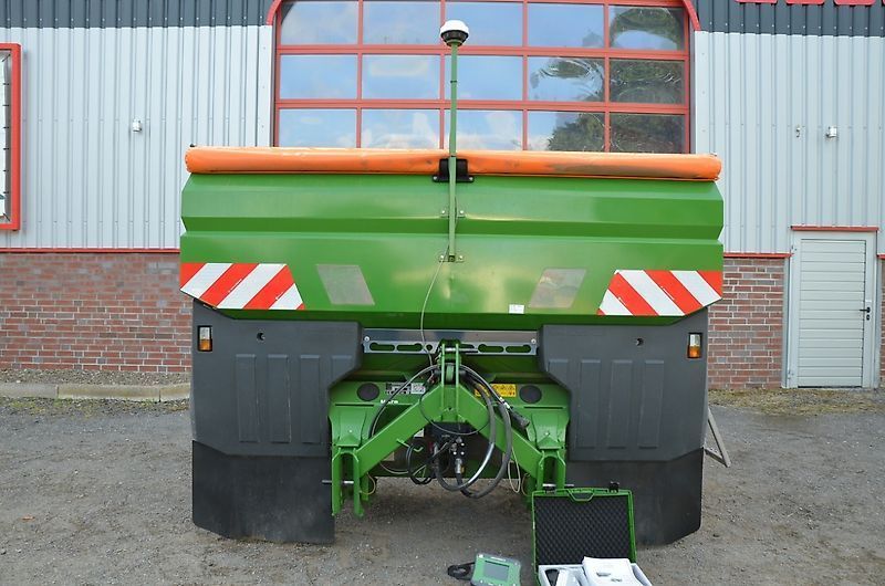 E-FARM: Amazone ZA-TS 4200 Ultra - Epandeur d'engrais - id GMYZNYX - 15 000 € - Année: 2016 - Allemagne