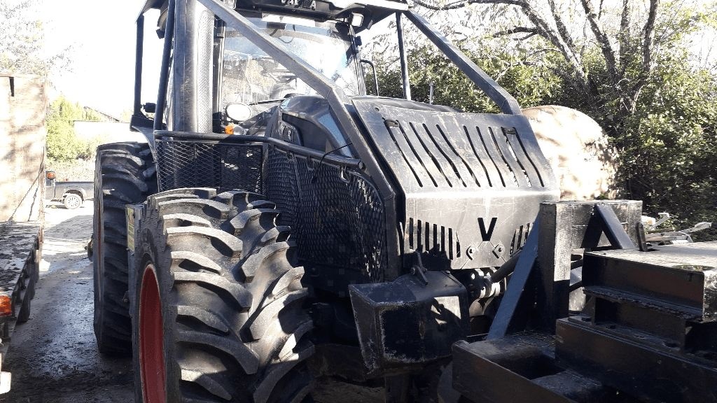 Valtra S 374 tractor €100,000