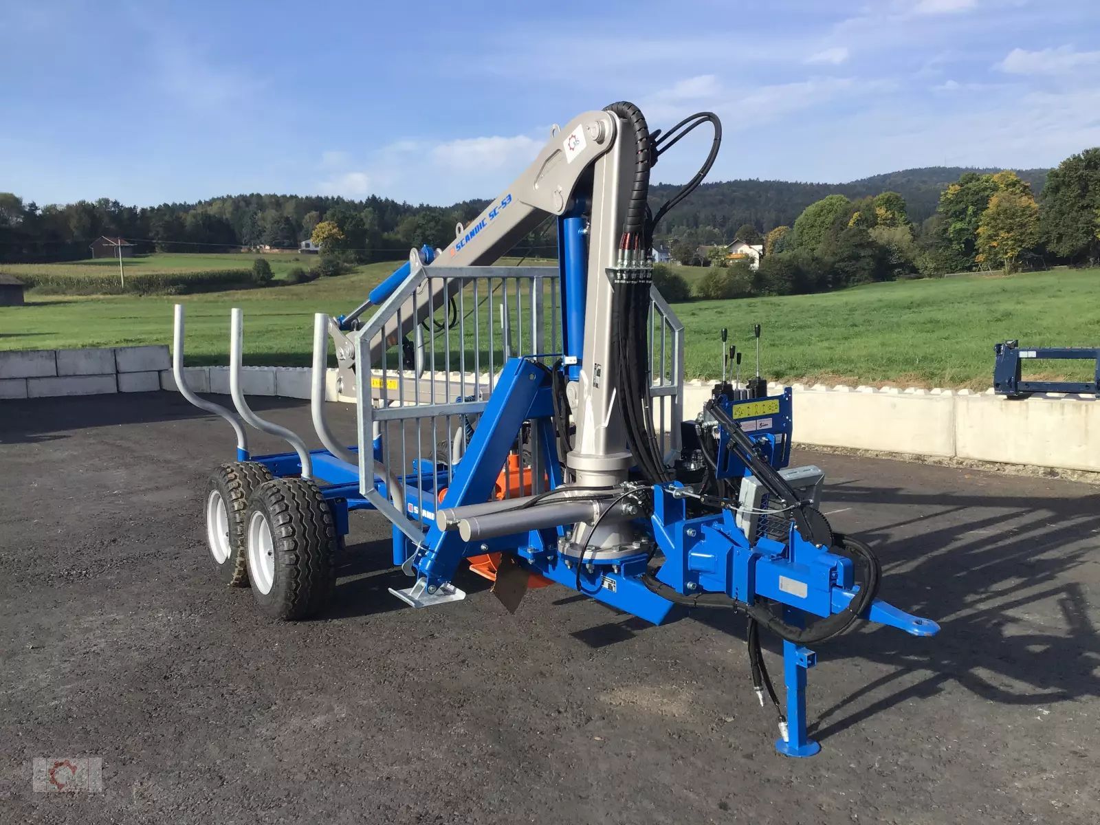E-FARM: Scandic st-6 rückewagen 7,4t 5,9m kran 600kg hubkraft auflauf hydr.bremse - Forestry trailer - id 3ZVMSQE - Year of construction: 2025 - Germany