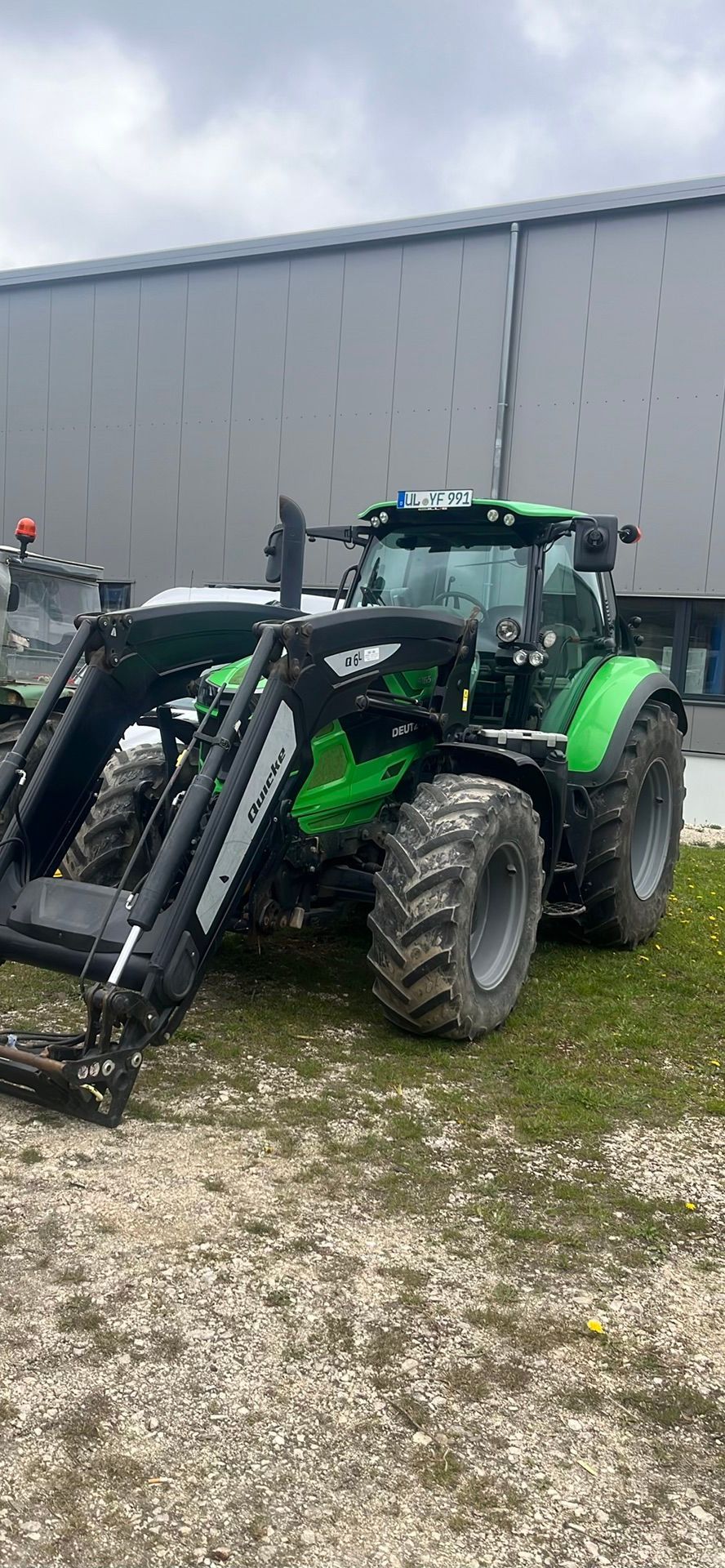 Deutz-Fahr AgroTron 6165 Traktor 54 500 €