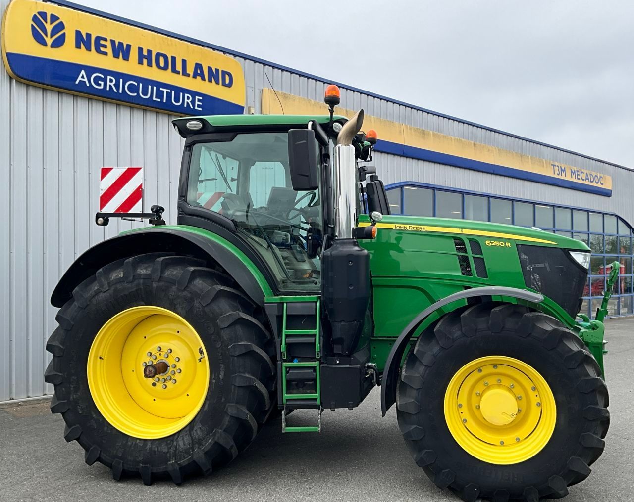 John Deere 6250 R Traktor 125 000 €