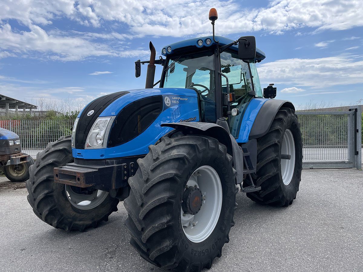 E-FARM: Landini LANDPOWER 165 - Tractor - id PLY24FE - 41.850 € - Año: 2010 - Horas: 4292,Potencia del motor: 165,Italia