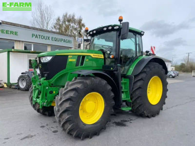 E-FARM: John Deere 6R 215 - Τρακτέρ - id PZJBHW1 - 170.000 € - Χρονία: 2022 - Μετρητής ωρών: 560,Ισχύς κινητήρα: 215,Γαλλία