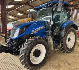 E-FARM: New Holland T5.120 AC - Tractor - id AWFPIK2 - 72.500 € - Año: 2020 - Horas: 1880,Potencia del motor: 120,Francia