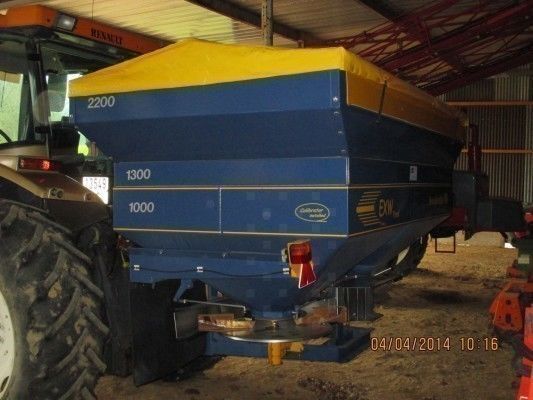 E-FARM: Bogballe exw trend - Epandeur d'engrais - id C1IKVTY - 10 500 € - Année: 2003 - France