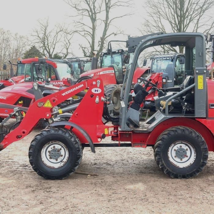 E-FARM: Weidemann 2070 cx - Ładowarka kołowa - id 79DTJXG - 23 032 € - Rok produkcji: 2011 - Motogodziny: 3 200,Moc silnika: 70,Zjednoczone Królestwo