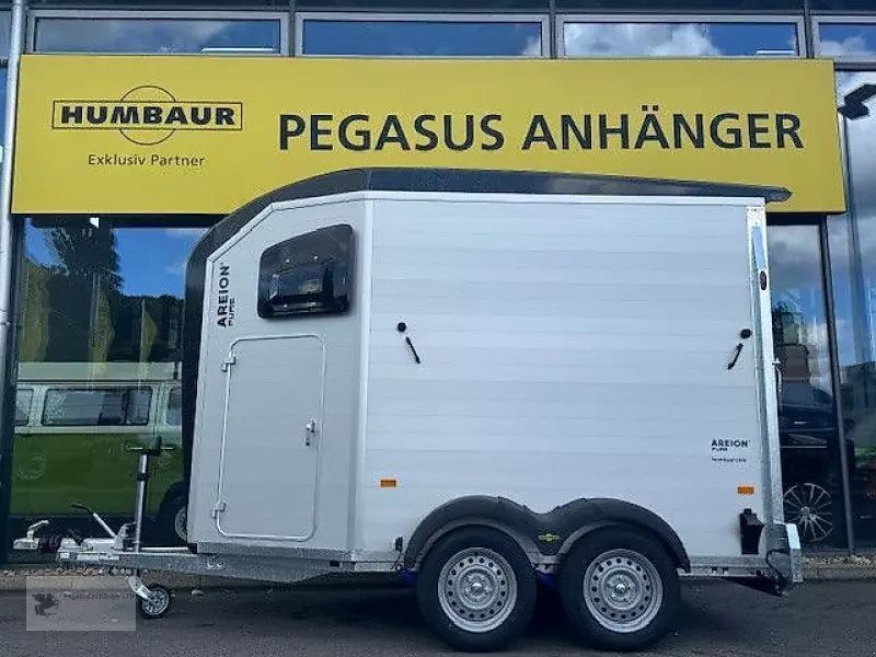 E-FARM: Humbaur areion pure 2,4 t. pferdeanhänger - Remolque - id JGGEA5Y - 10.251 € - Año: 2025 - Alemania