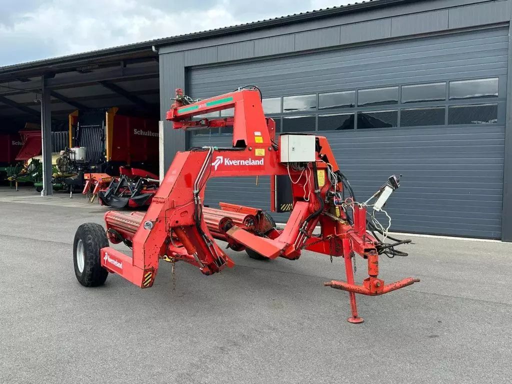 E-FARM: Kverneland un 7655 wikkelaar - Enrubanneuse - id FKBPQC9 - 4 500 € - Année: 1996 - Pays-Bas