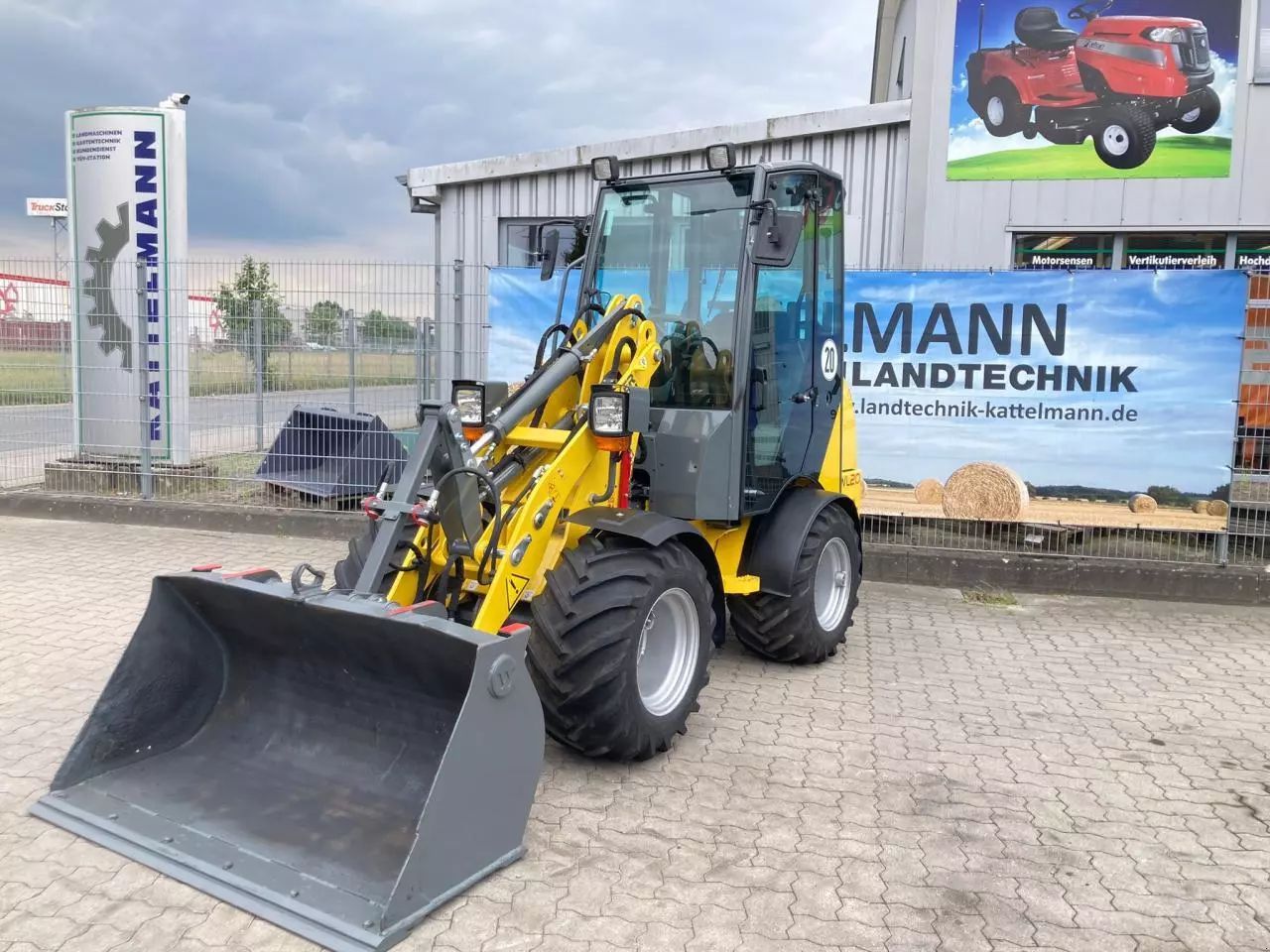 E-FARM: Wacker Neuson wl 20 (neuwertig) - Radlader - id ZUDNVZW - 28.500 € - Baujahr: 2024 - Abgelesene Motorstunden: 309,Motorleistung (PS): 24,Deutschland