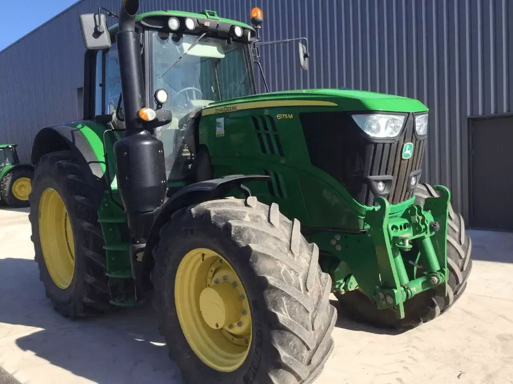 E-FARM: John Deere 6175 M - Traktor - id XRQVDU6 - 88.900 € - Baujahr: 2017 - Abgelesene Motorstunden: 2.945,Motorleistung (PS): 175,Frankreich
