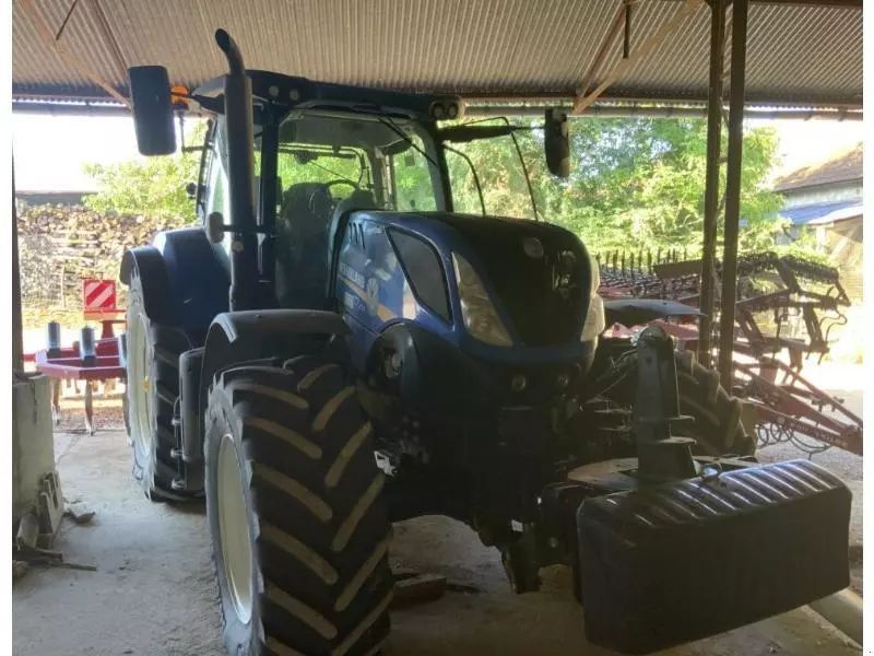 E-FARM: New Holland T7.270 - Tractor - id N5G1QGY - €123,000 - Year of construction: 2020 - Engine hours: 2,100,Engine power (HP): 240,France